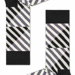 Happy Socks Seasonal Black & White Giftbox - Maat 36-40 12 Happy Socks Seasonal Black & White Giftbox - Maat 36-40 -Beenmode Winkel 463x840 2