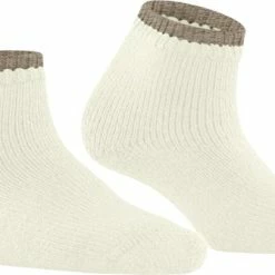 FALKE Cosy Plush Korte Sokken Versterkte Sloffsokken Zonder Patroon Ademend Zacht Verwarmend Met Pluche Wol Alpaca Wit Dames Sokken - Maat 39-42 -Beenmode Winkel 550x335 2