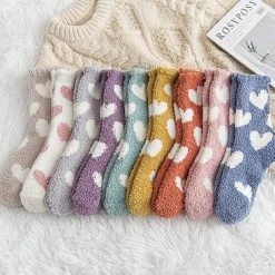 Jollysta Jolly Socks - 10 Paar Huissokken Dames - Fluffy Sokken - Warme Sokken - Dikke Sokken - Vrolijke Sokken - Hartjes Sokken - Maat 35-42 -Beenmode Winkel 550x366 37