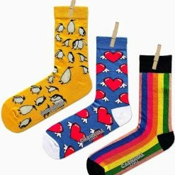Merkloos 3 Paar Sokken - Pinguin Sokken - Regenboog Sokken - Gift Box - Katoen - Kleurrijke Sokken - Kerstcadeau - Christmas Gift - Maat 37-44 - Vrolijke Sokken - Hartjes Sokken - Regenboog -