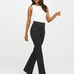Spanx The Perfect Black Pant - Hi-Rise Flare - Maat S - Zwart -Beenmode Winkel 550x676 3