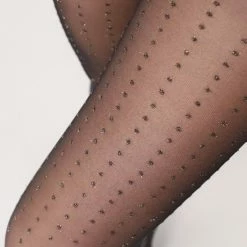 Oroblu Glitter Dot 20 Panty - Kleur Zwart/Goud - Maat M -Beenmode Winkel 550x834 2